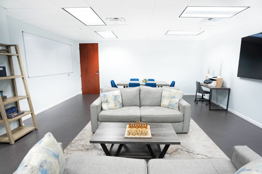 Veterans participating in a clinician-led group therapy session in South Florida